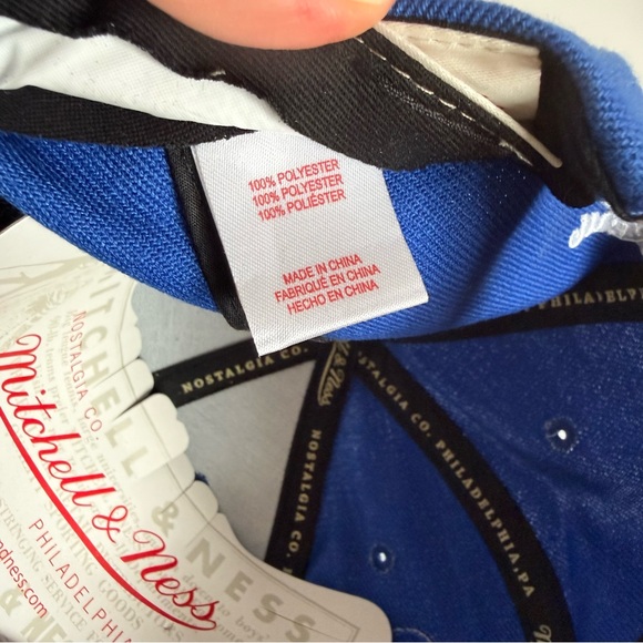 NWT Mitchell & Ness Royal Blue and Yellow Snapback Cap - Picture 7 of 7